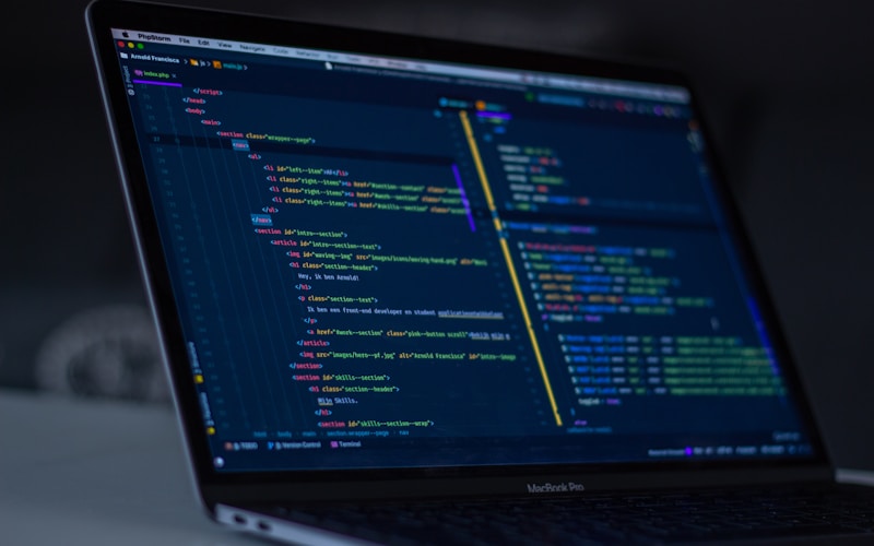 WEBアプリケーション開発